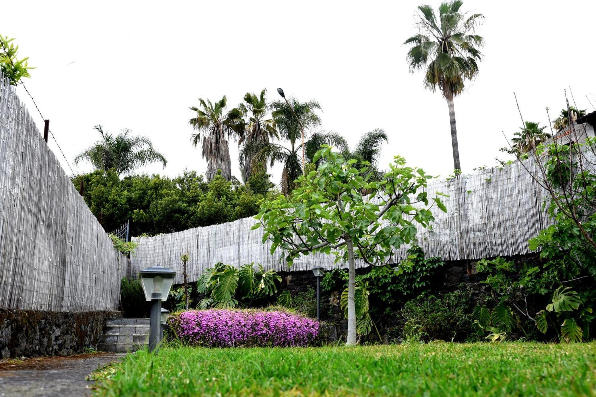 Casa Vacanze Borgata Del Sorbo Acireale Exteriör bild